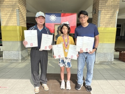 恭喜本校302 廖旻樂 參加114年全國中正盃游泳錦標賽 榮獲佳績圖片